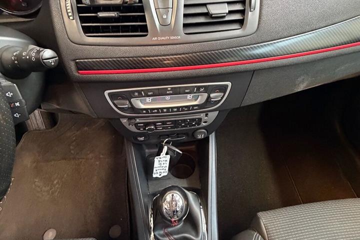 Hvid Renault Mégane fra 2012
