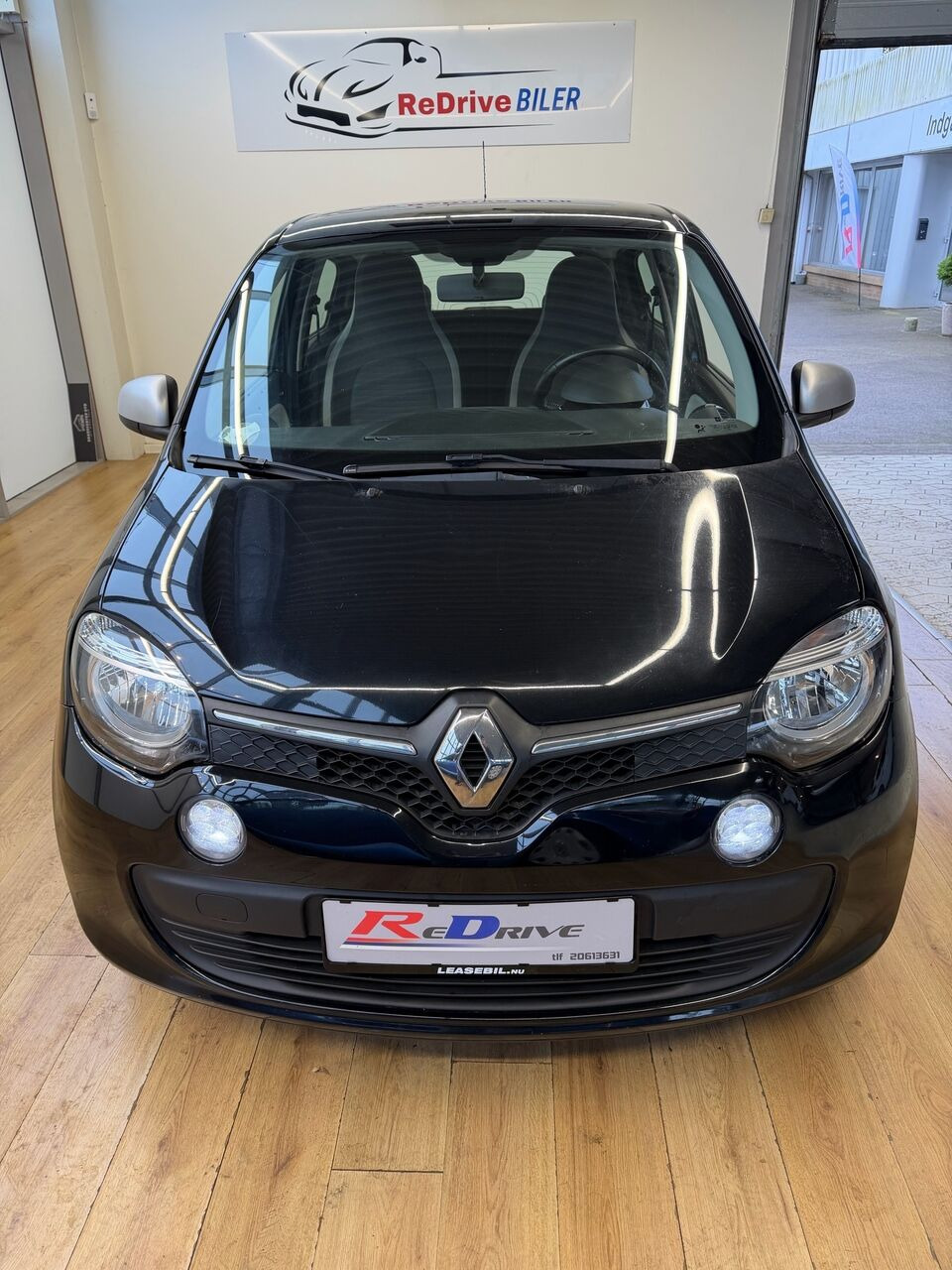 Sort Renault Twingo fra 2016