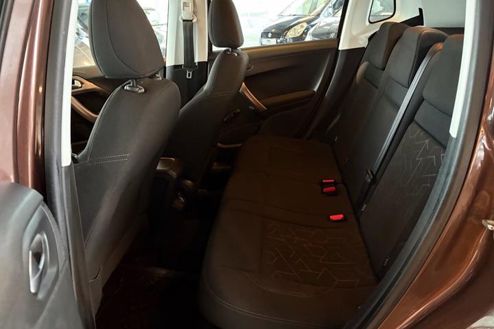 undefined Peugeot 2008 fra 2014
