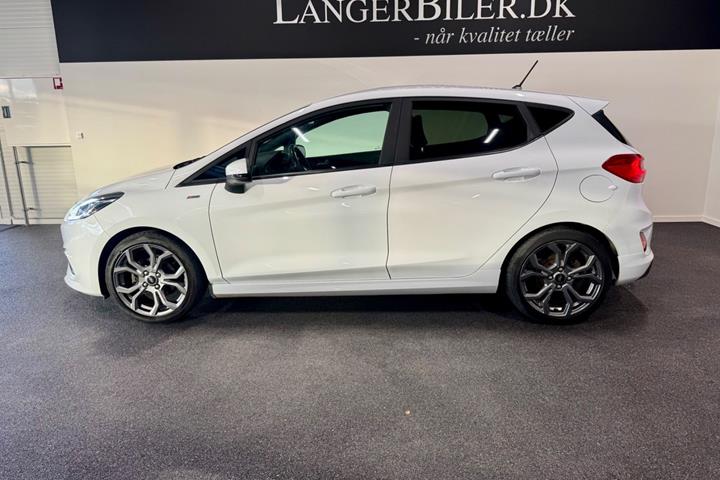 Hvid Ford Fiesta fra 2019