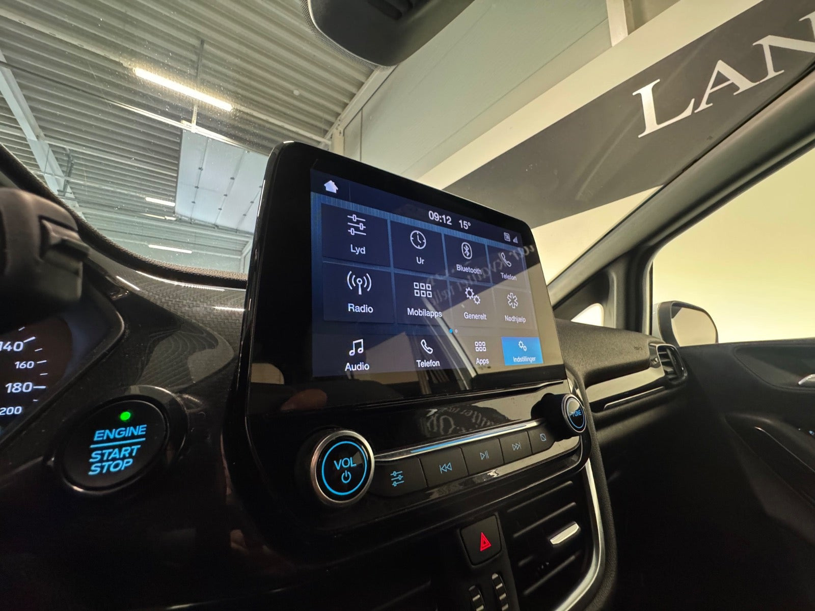 Hvid Ford Fiesta fra 2019