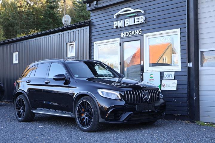 Sort Mercedes GLC63 fra 2019