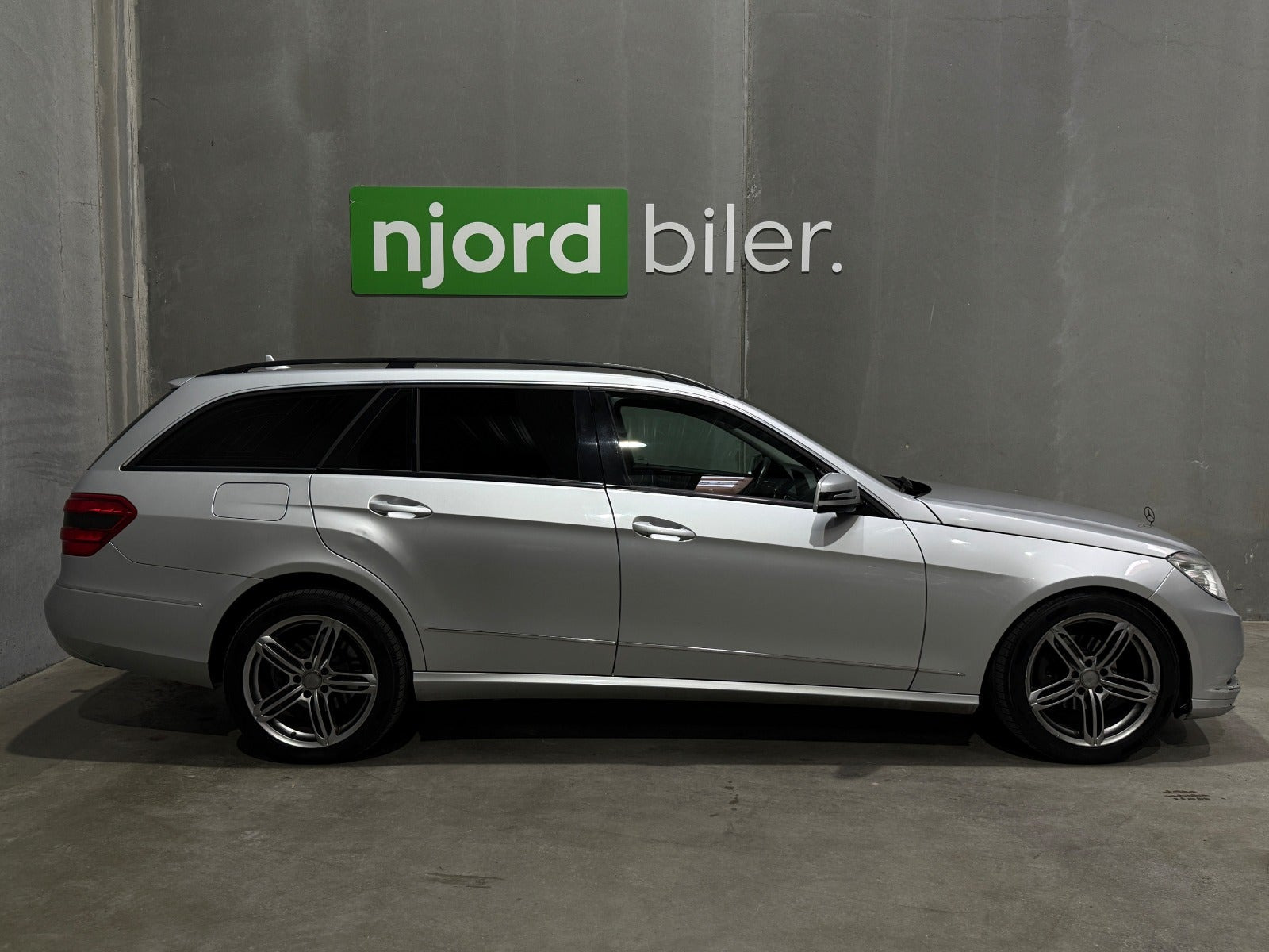 undefined Mercedes E200 fra 2011