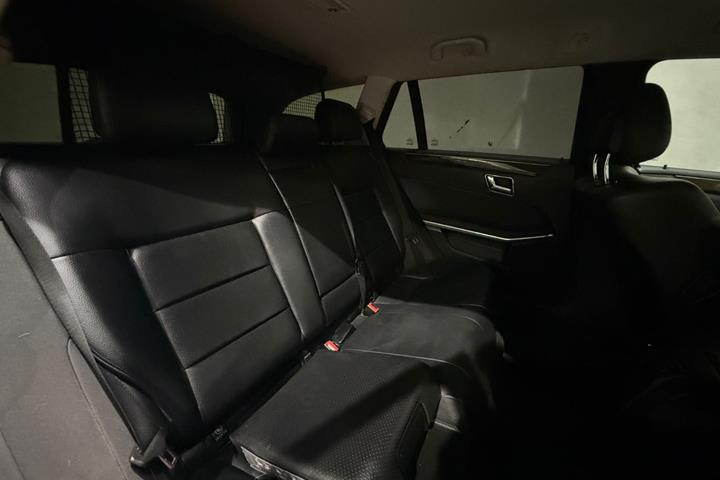 undefined Mercedes E200 fra 2011