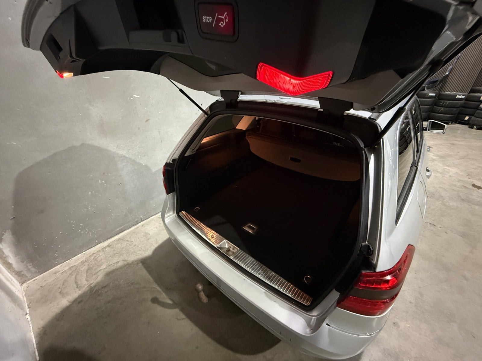 undefined Mercedes E200 fra 2011