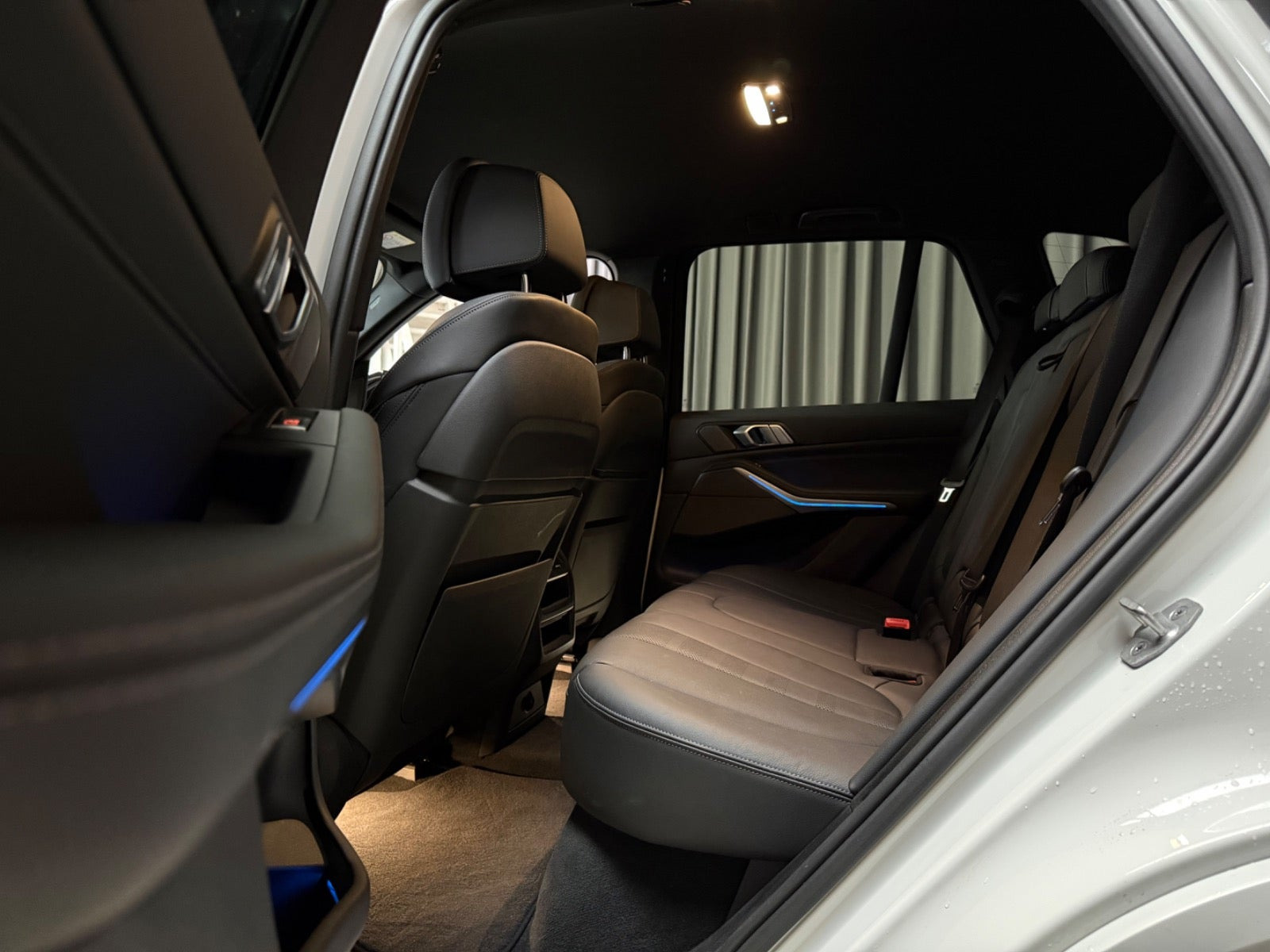 Hvid BMW X5 fra 2020
