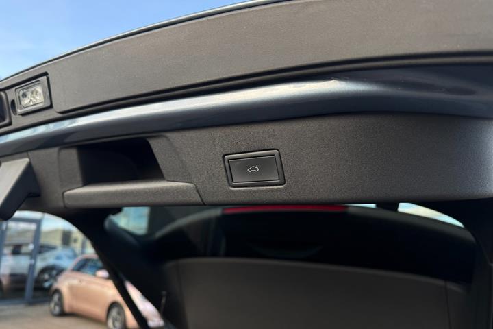 Sølv VW ID.4 fra 2022