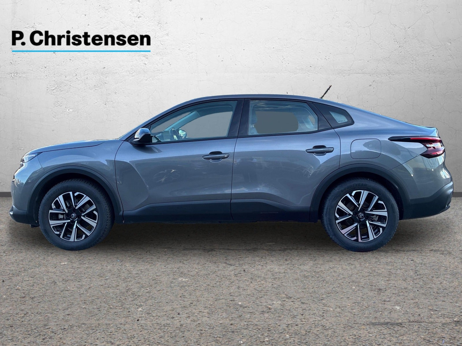 Grå Citroën ë-C4 X fra 2025