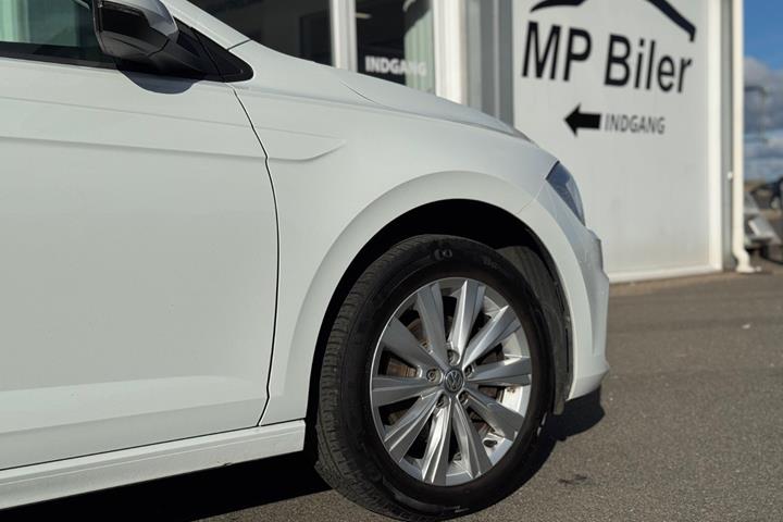 Hvid VW Polo fra 2020