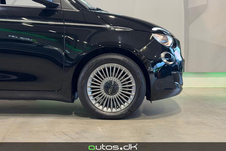 Sort Fiat 500e fra 2023