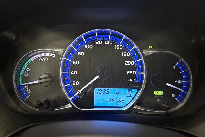 Sort Toyota Yaris fra 2015