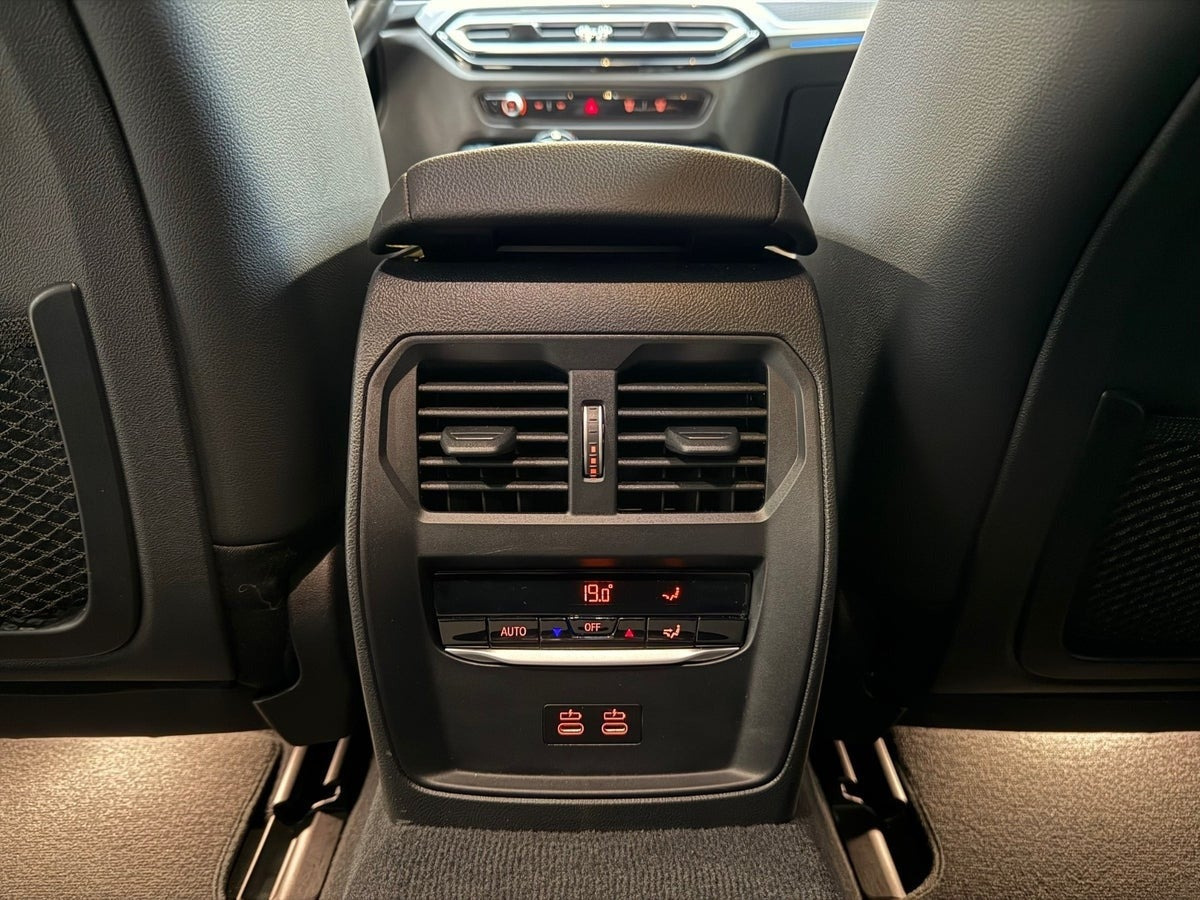 Hvid BMW i4 fra 2022