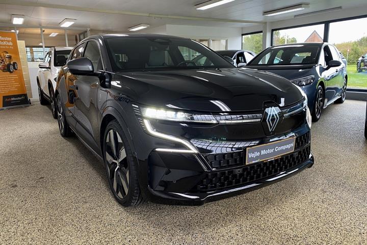Sort Renault Megane E-Tech fra 2022