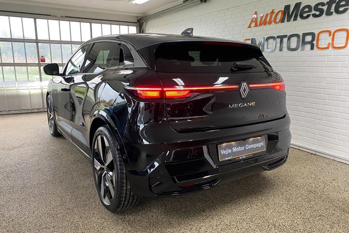 Sort Renault Megane E-Tech fra 2022