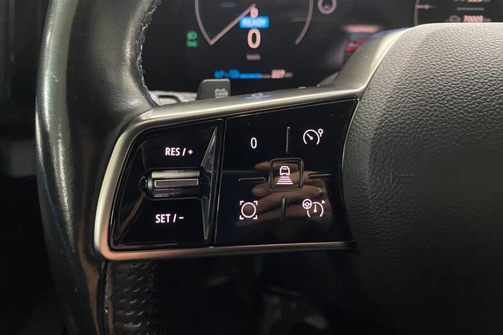 Sort Renault Megane E-Tech fra 2022