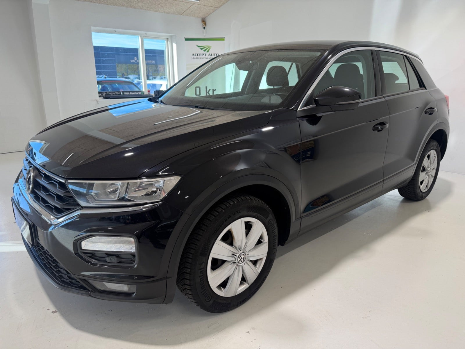 Sort VW T-Roc fra 2018