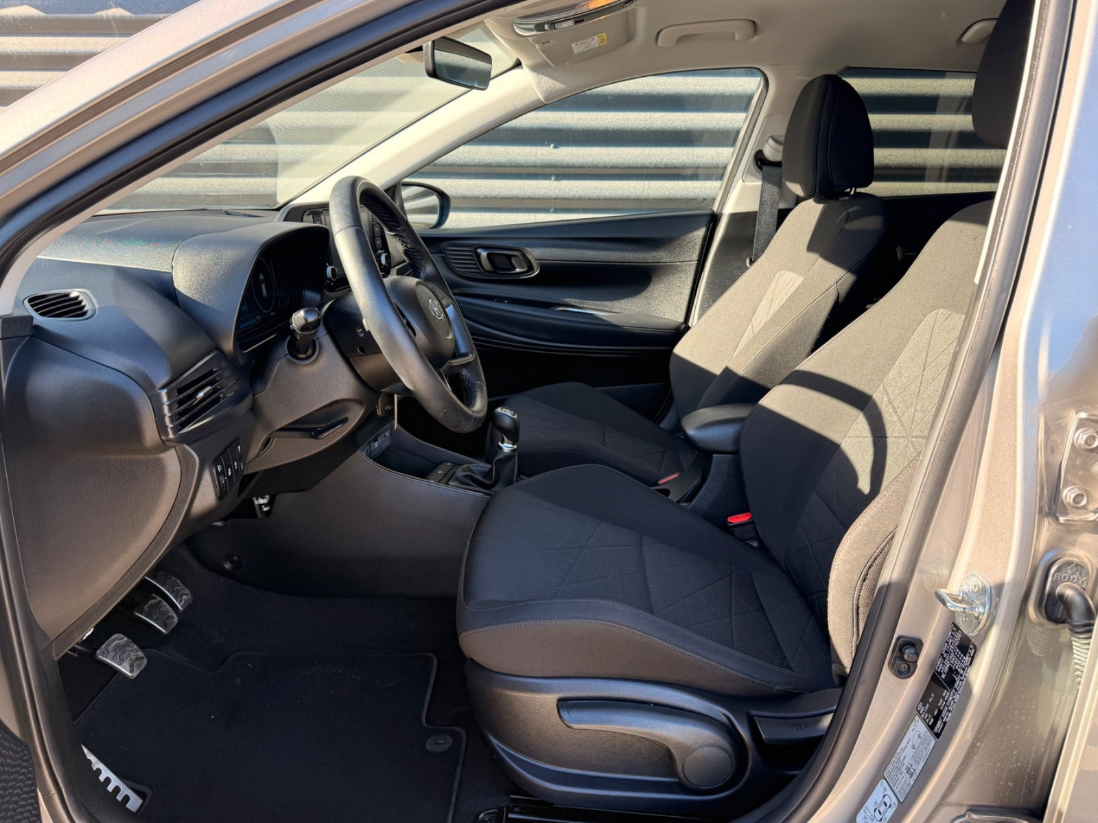 Sølv Hyundai Bayon fra 2023