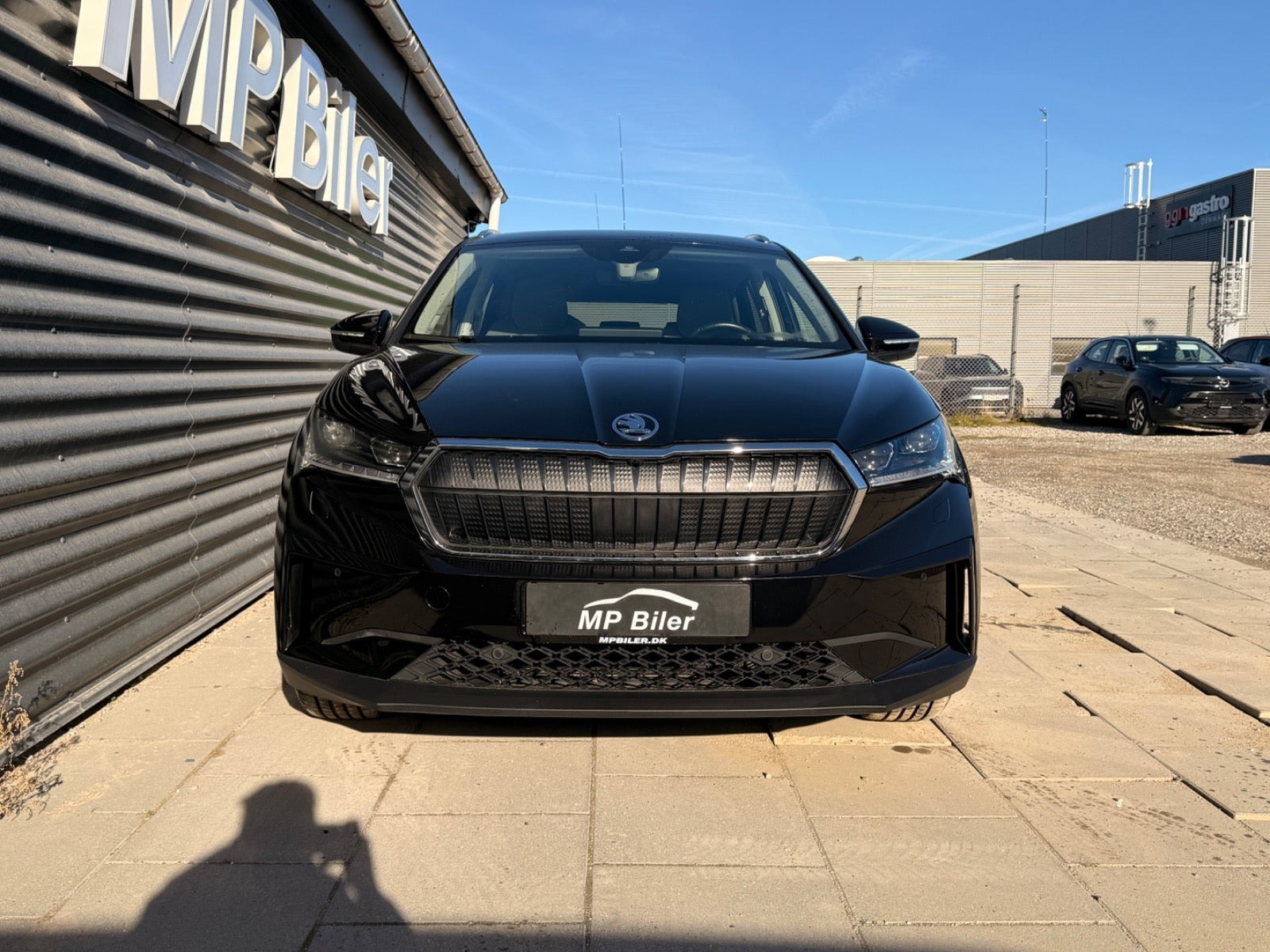 Sort Skoda Enyaq fra 2024