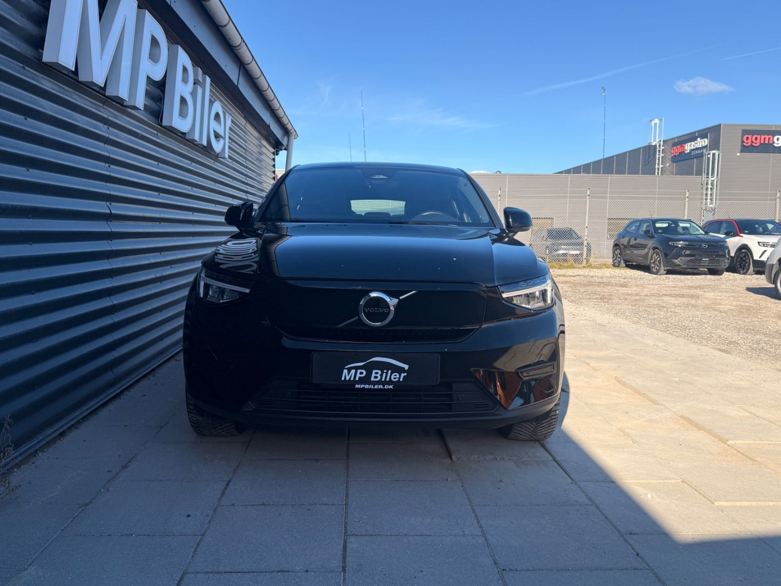 Sort Volvo C40 fra 2023