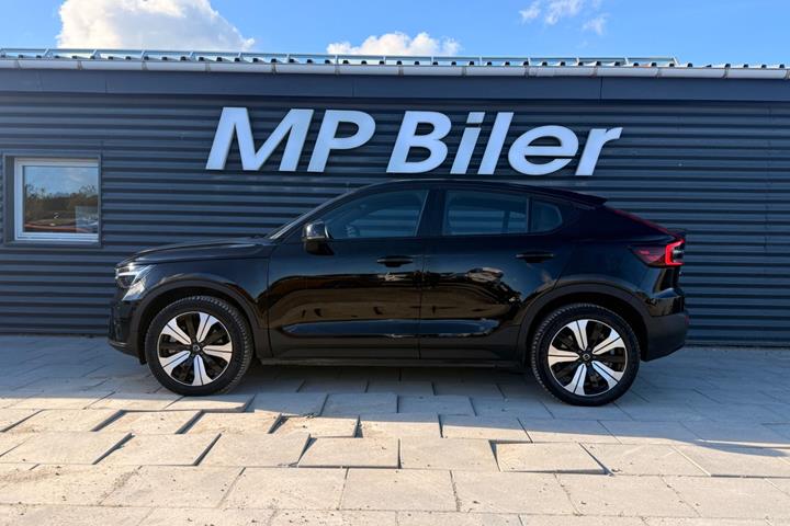 Sort Volvo C40 fra 2023