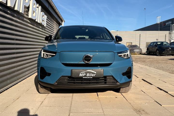 Blå Volvo C40 fra 2022
