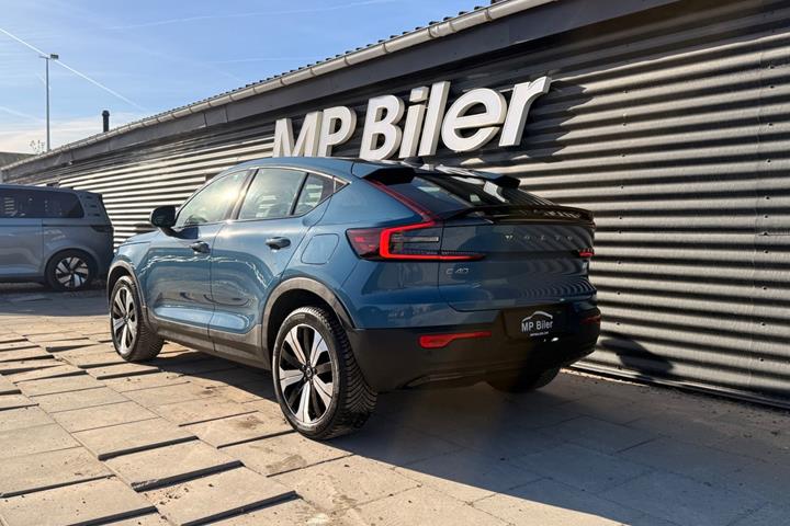 Blå Volvo C40 fra 2022