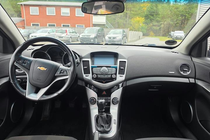 undefined Chevrolet Cruze fra 2012
