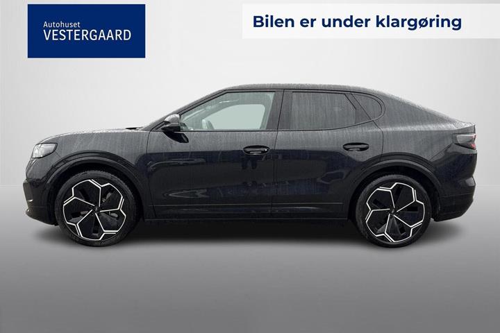 Sort Ford Capri fra 2025