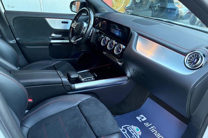 Hvid Mercedes EQA250 fra 2022