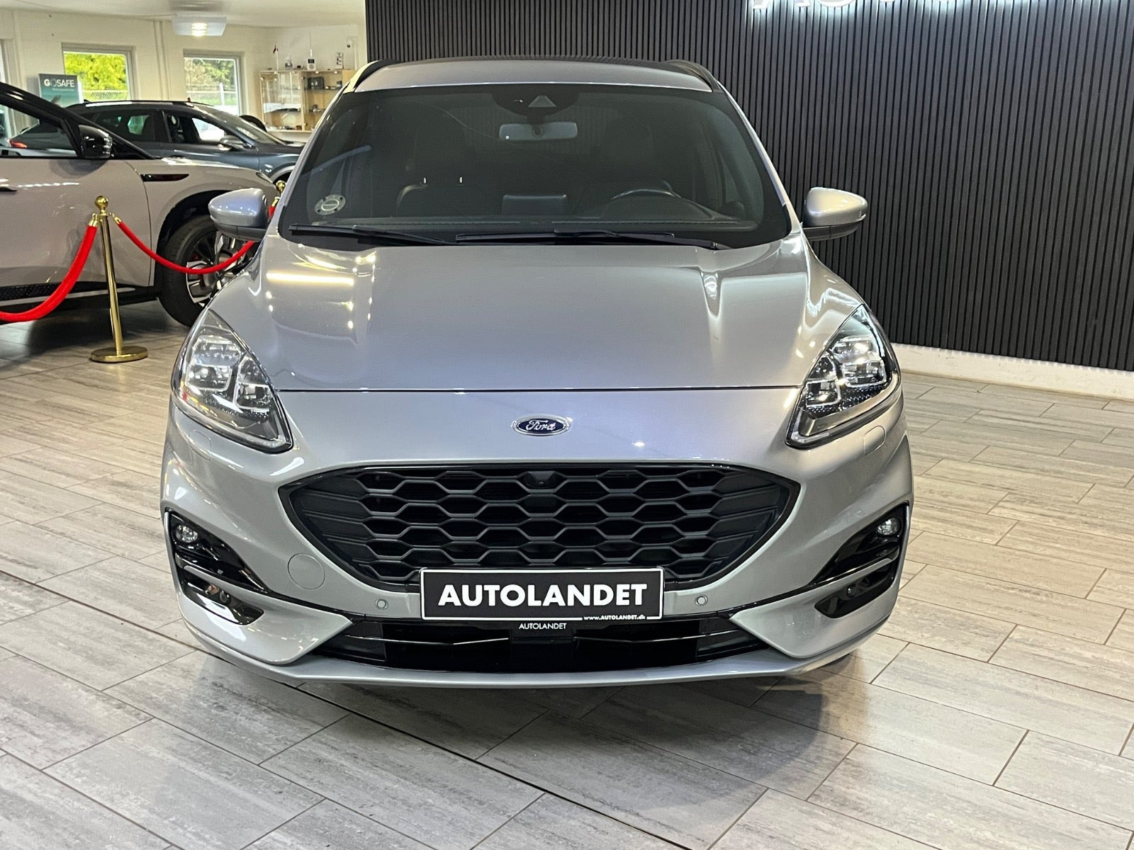 Sølv Ford Kuga fra 2020
