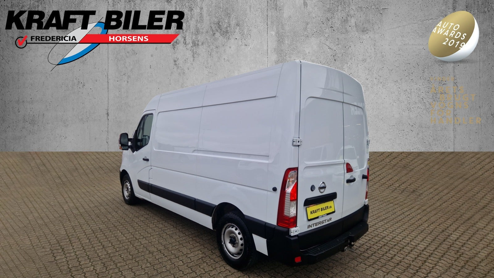 Hvid Nissan Interstar fra 2022