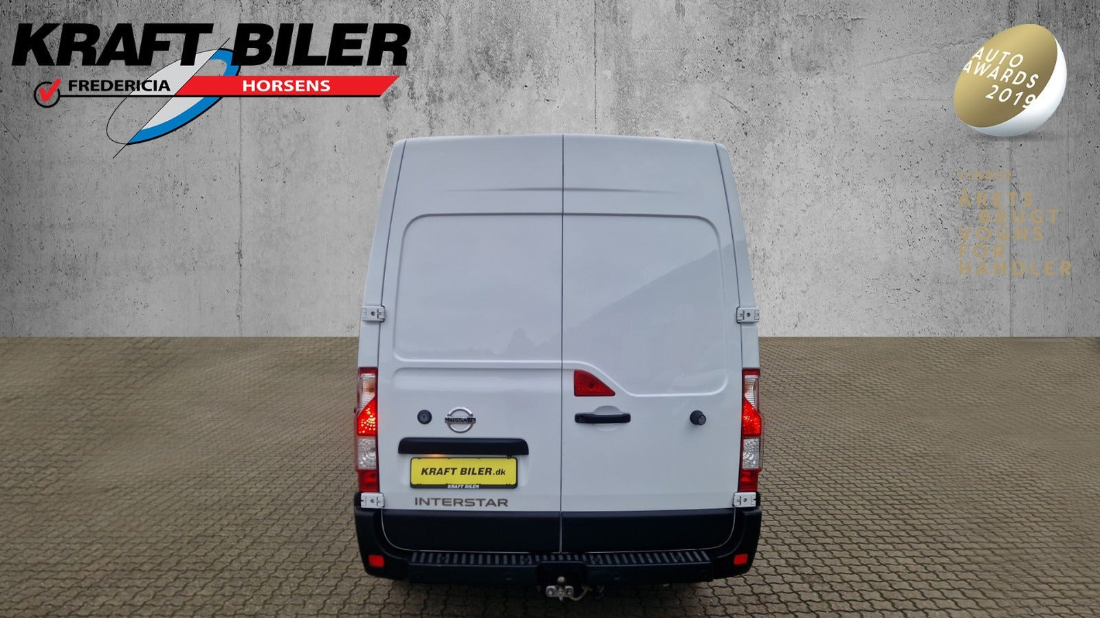 Hvid Nissan Interstar fra 2022