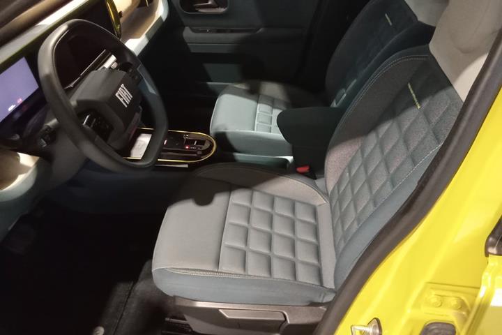 Gul Fiat Grande Panda fra 2025