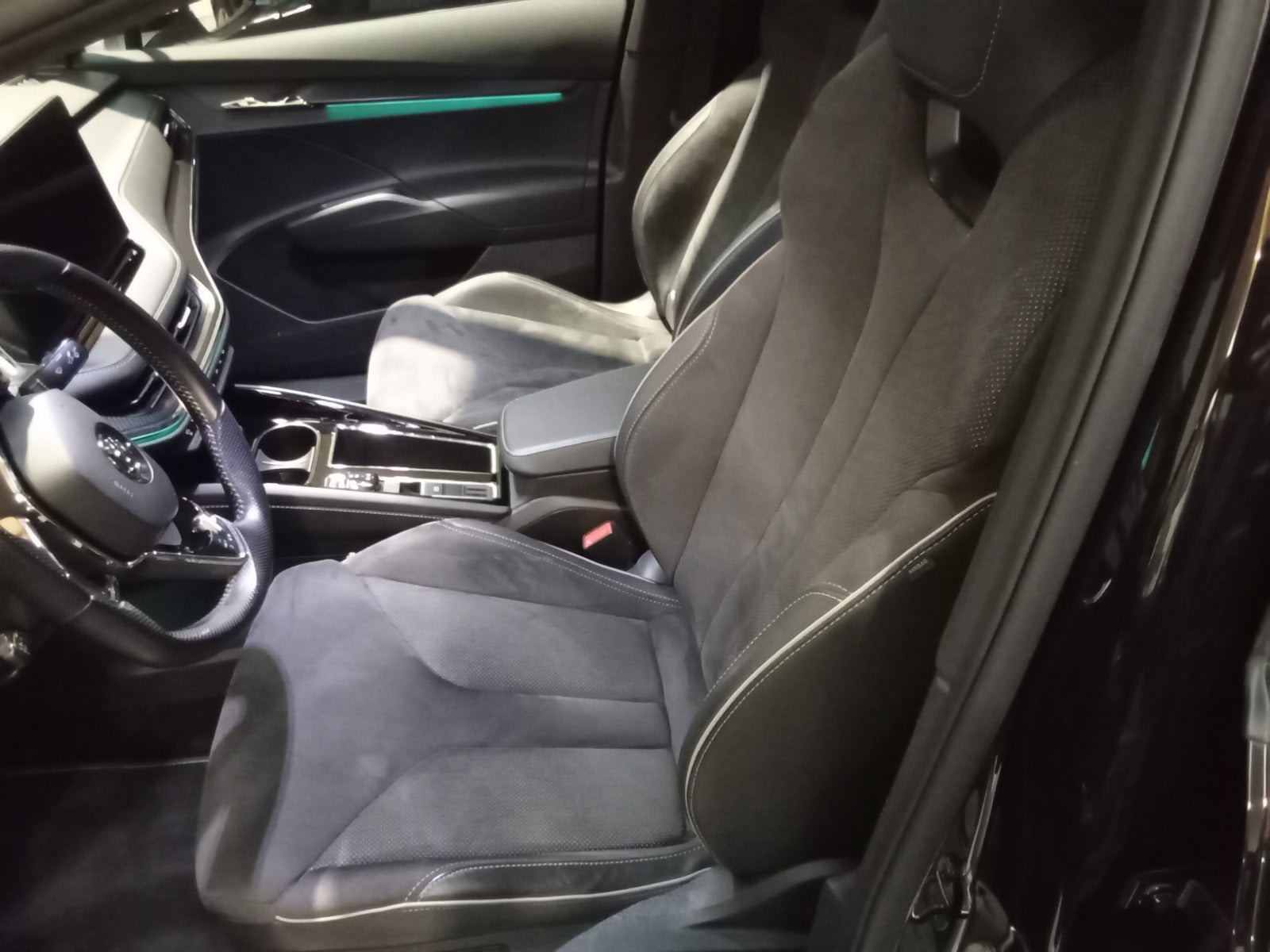 Sort Skoda Enyaq fra 2023