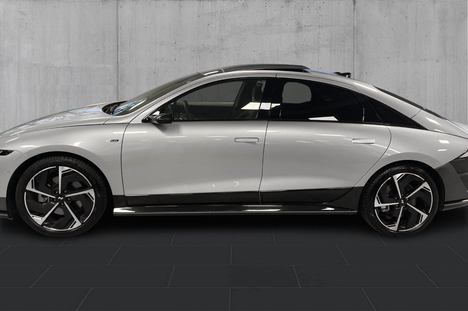Sølv Hyundai Ioniq 6 fra 2026