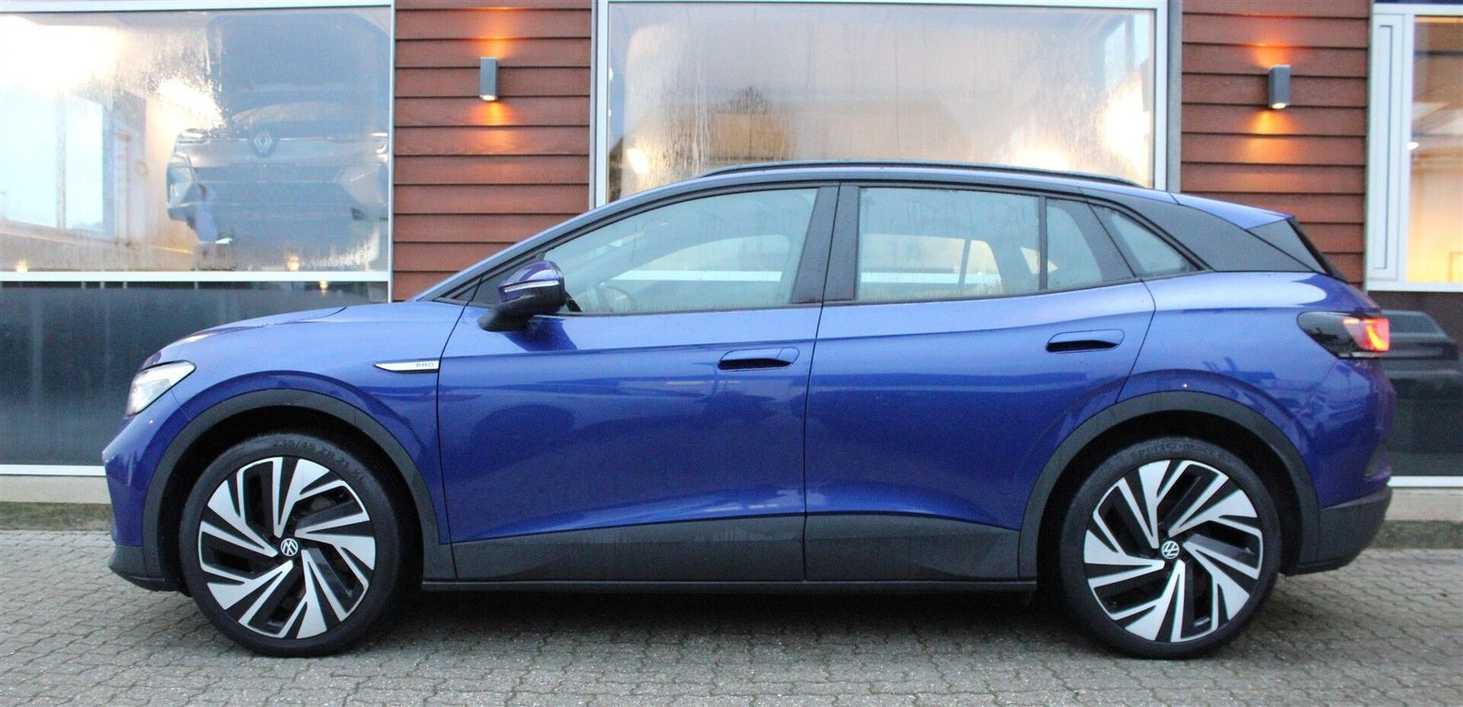 Blå VW ID.4 fra 2022