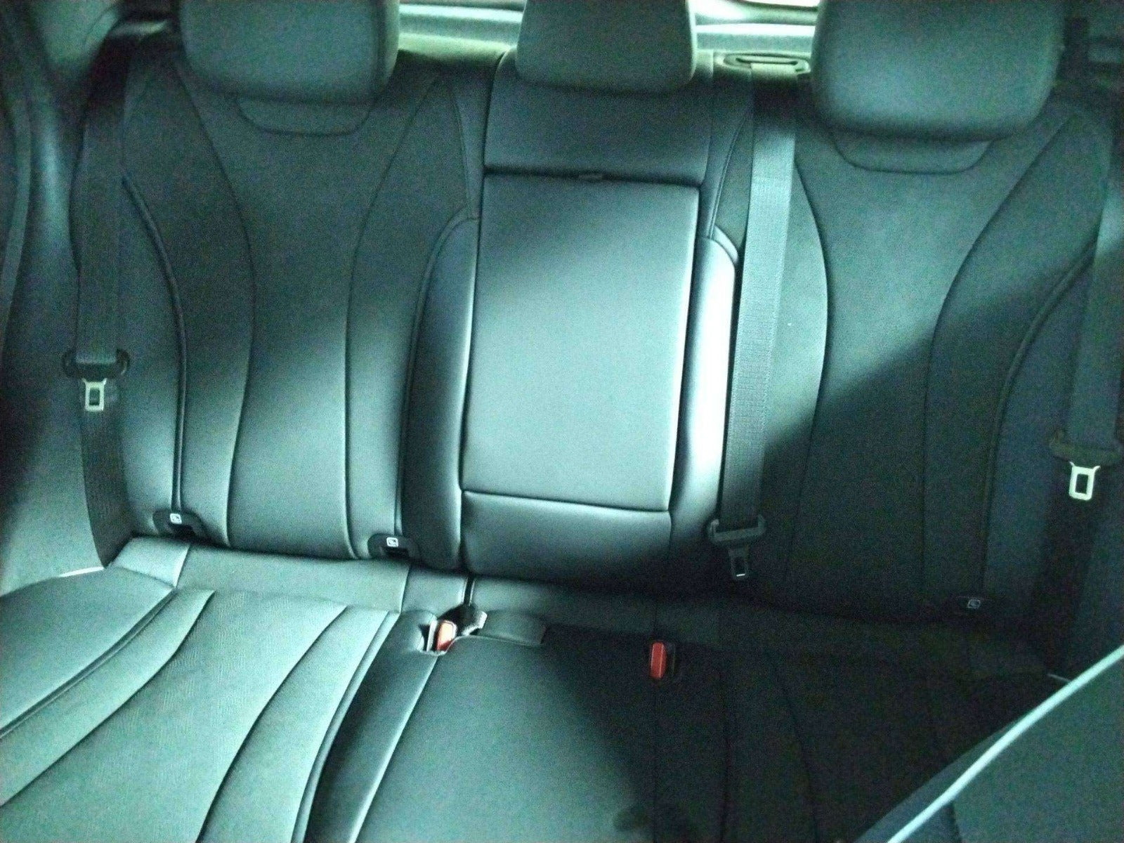 Grå BYD Dolphin fra 2025