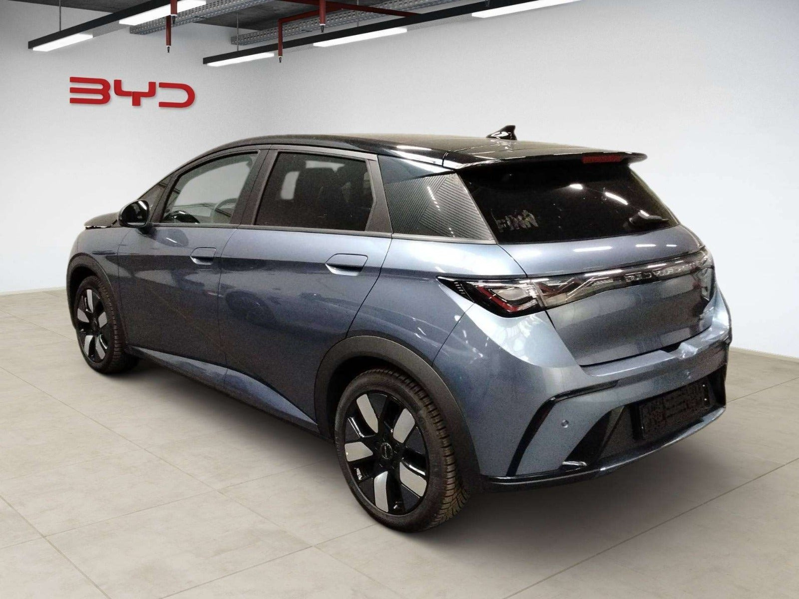 Grå BYD Dolphin fra 2025
