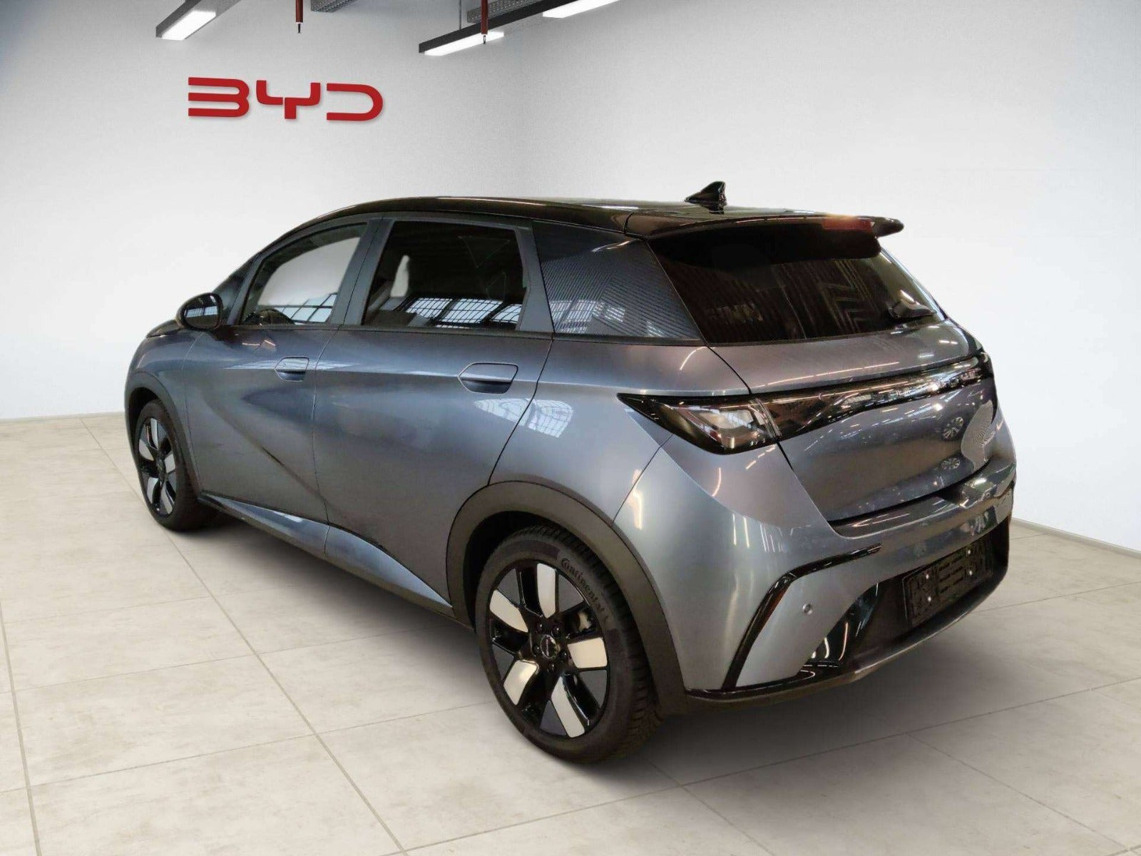 Grå BYD Dolphin fra 2025