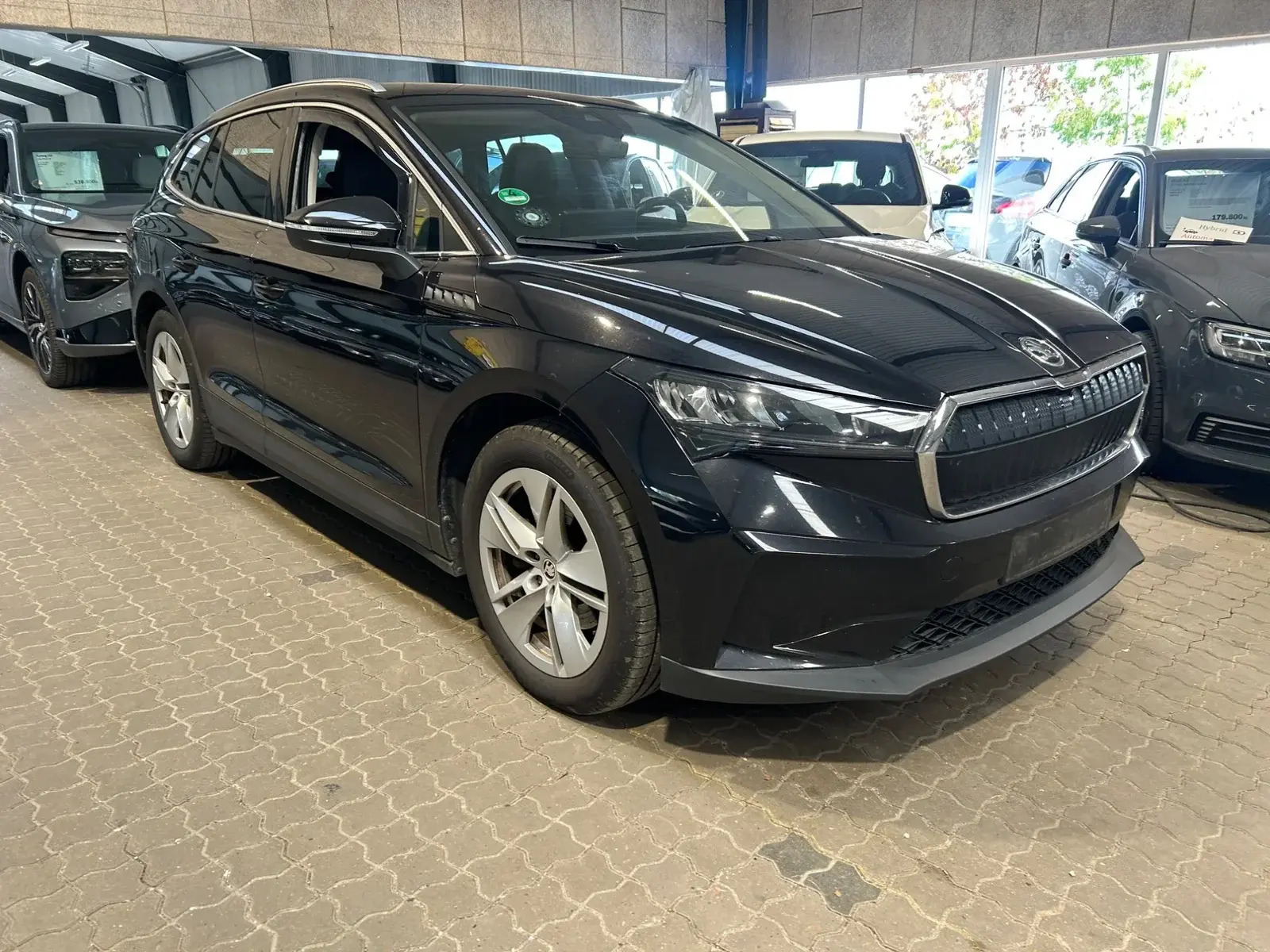 Sort Skoda Enyaq fra 2022