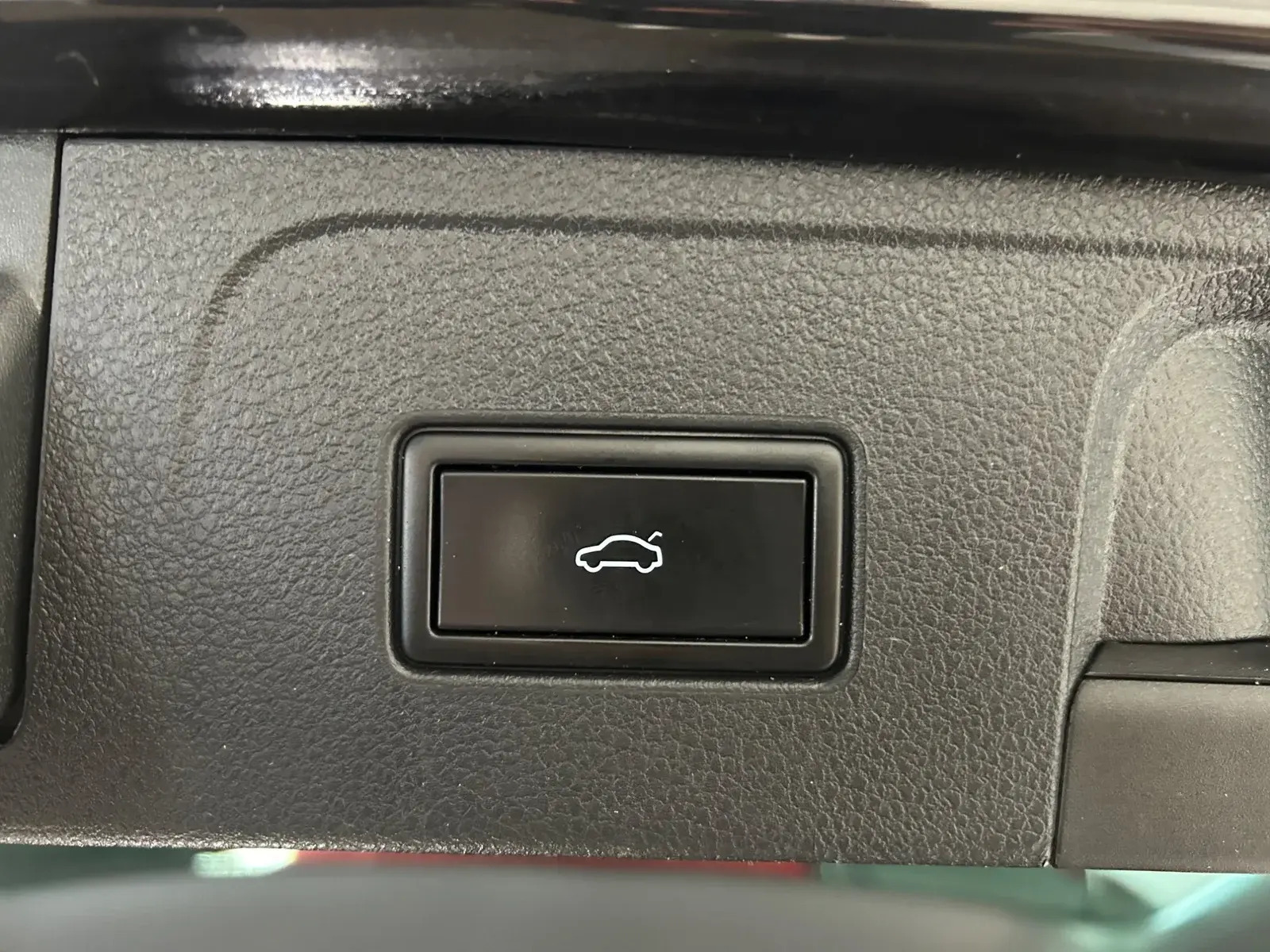 Sort VW Passat fra 2019