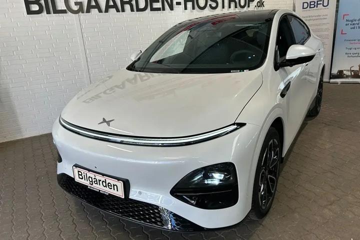 Hvid Xpeng G6 fra 2026