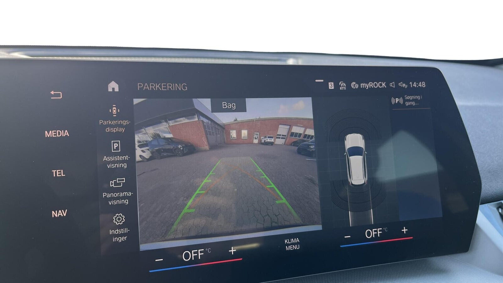 Hvid BMW iX1 fra 2023