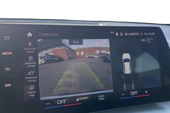 Hvid BMW iX1 fra 2023