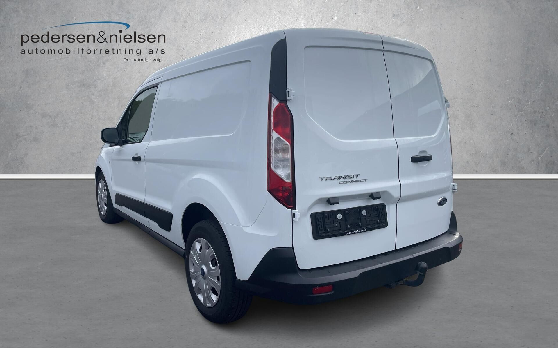 Hvid Ford Transit Connect fra 2023
