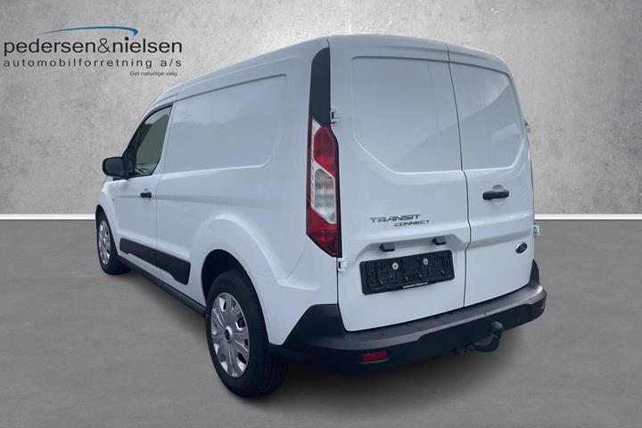 Hvid Ford Transit Connect fra 2023
