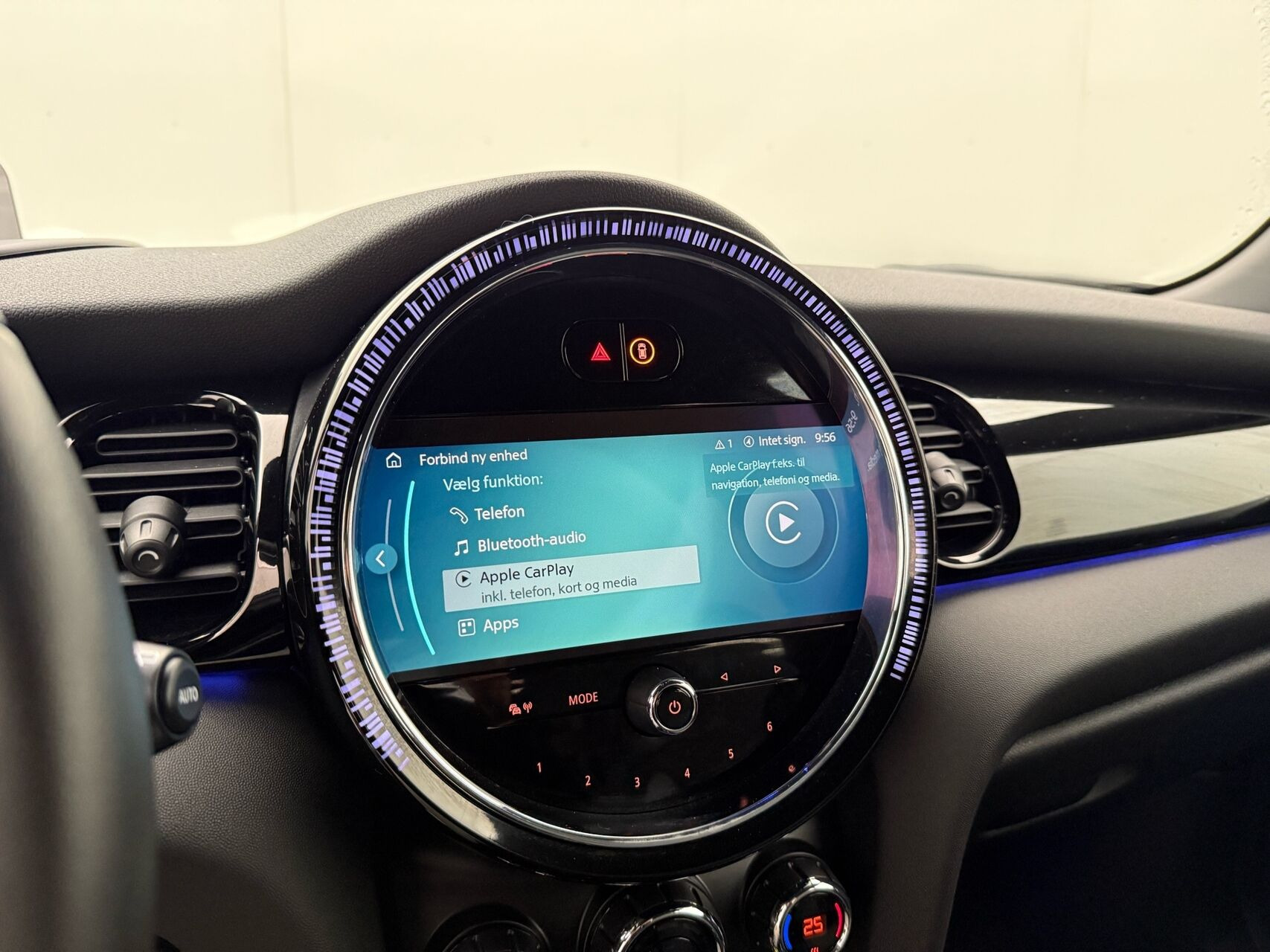 Grå Mini Cooper fra 2022