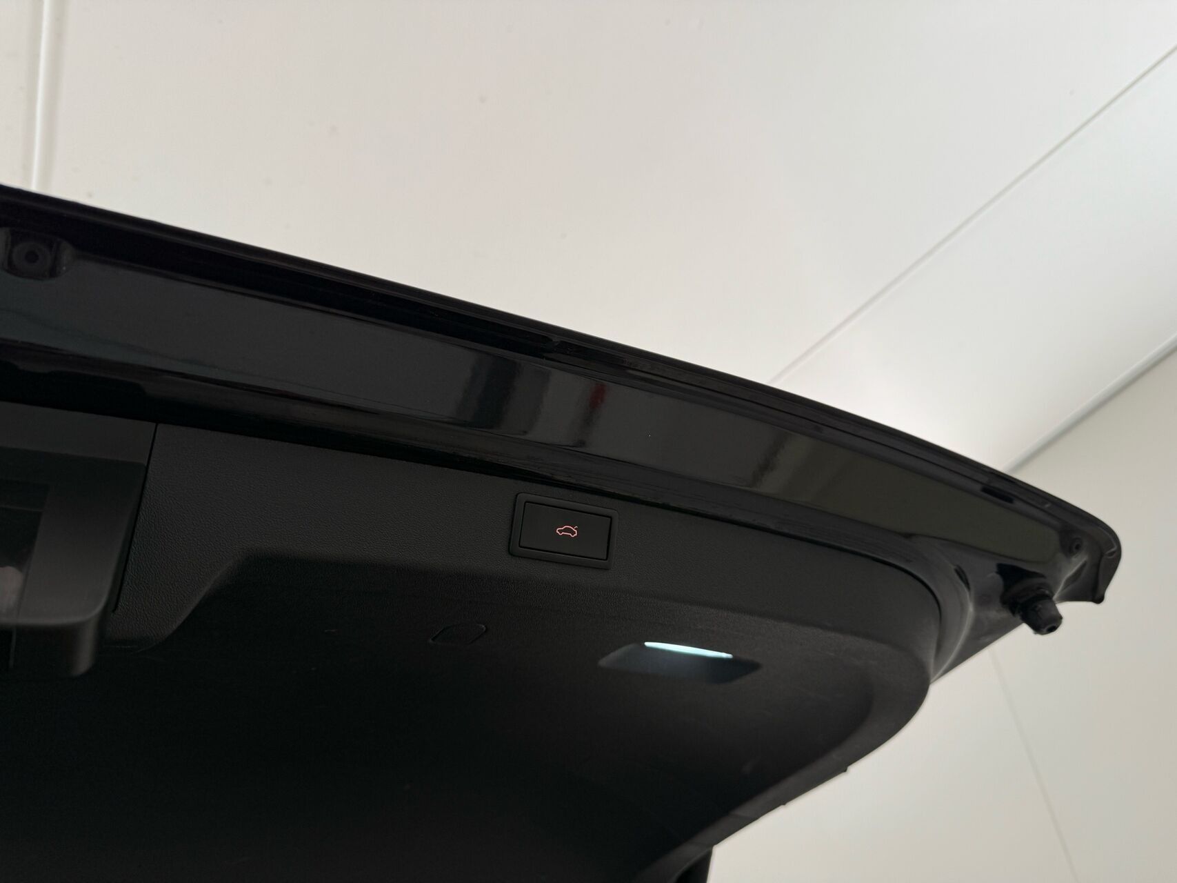 Sort Skoda Enyaq fra 2021