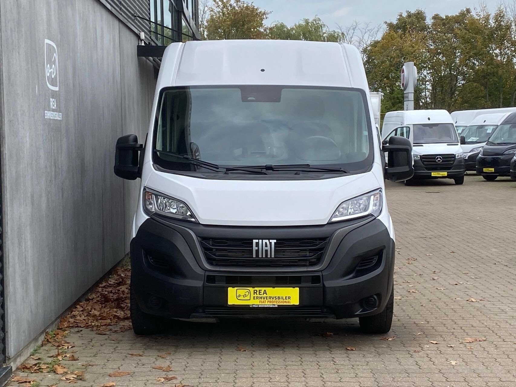 Hvid Fiat Ducato fra 2023