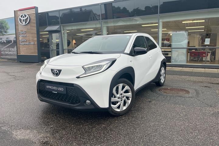 Hvid Toyota Aygo X fra 2026